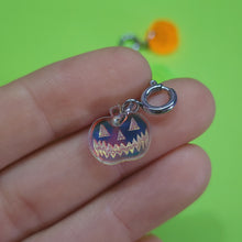 SMALL - HAPPY PUMPKIN CHARMS