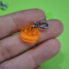 SMALL - HAPPY PUMPKIN CHARMS