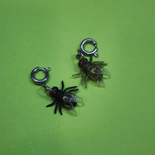 SMALL - FLY CHARMS