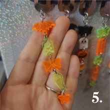 3.28.26 HAIRCLIPS - PAGE 2