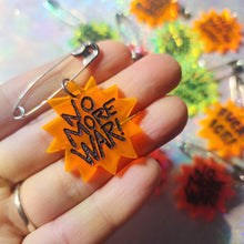 STATEMENT PINS V1