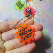 STATEMENT PINS V1