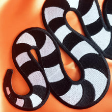 BEETLEJUICE SANDWORM LARGE PATCH