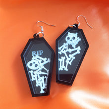 Coffin Shaker Earrings - Black