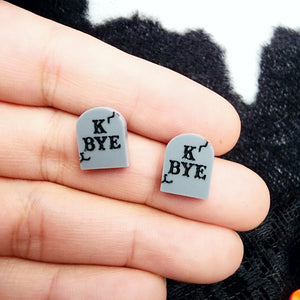 KBYE TOMBSTONE STUD EARRINGS